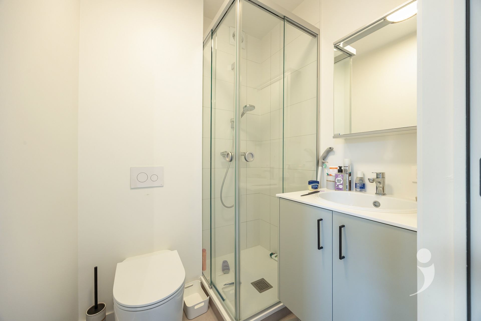 Dorm room for sale in LEUVEN
