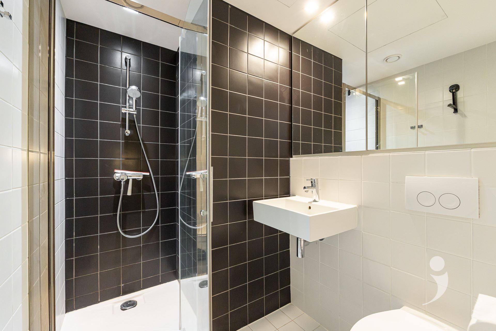 Dorm room for sale in LEUVEN