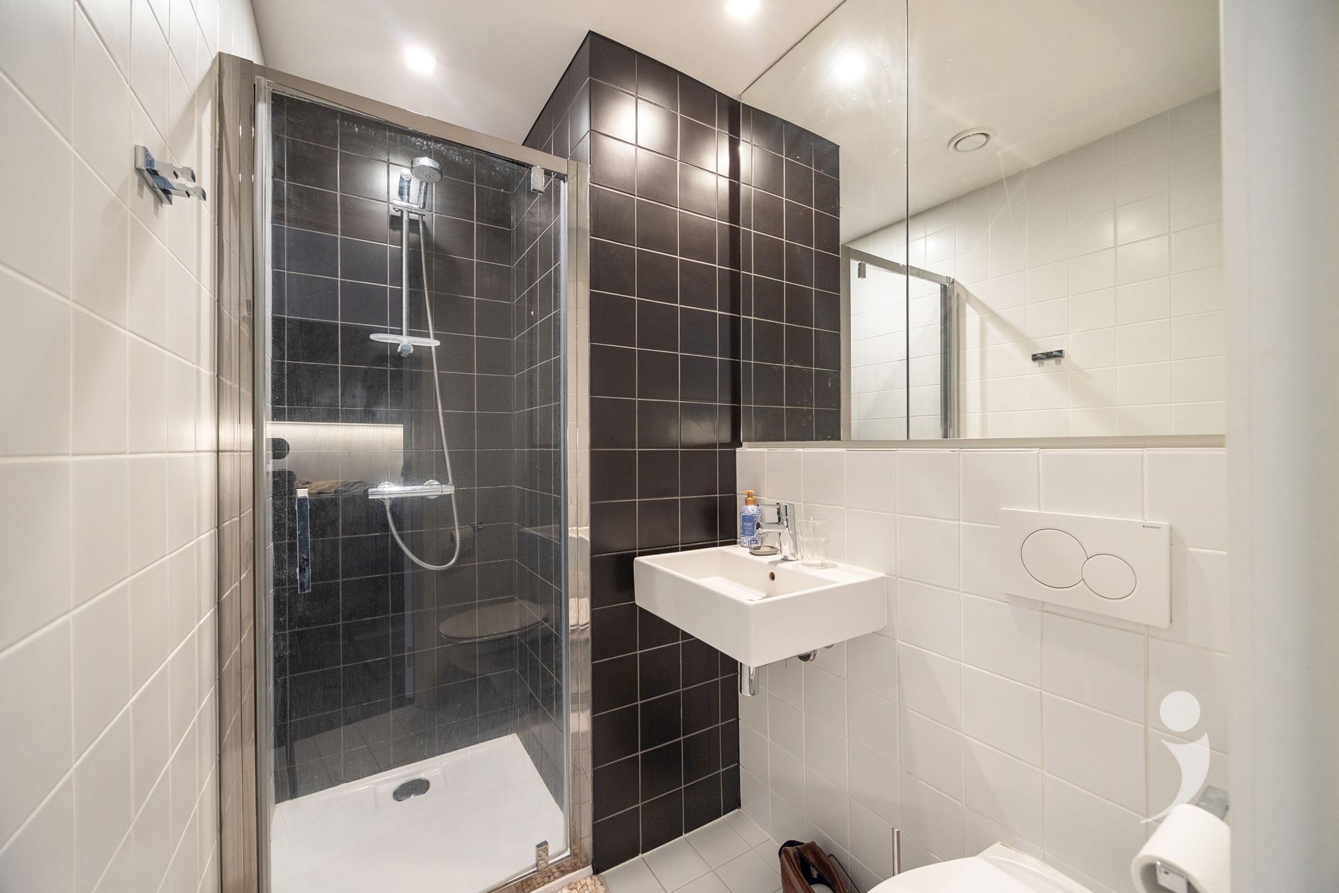 Dorm room for sale in LEUVEN