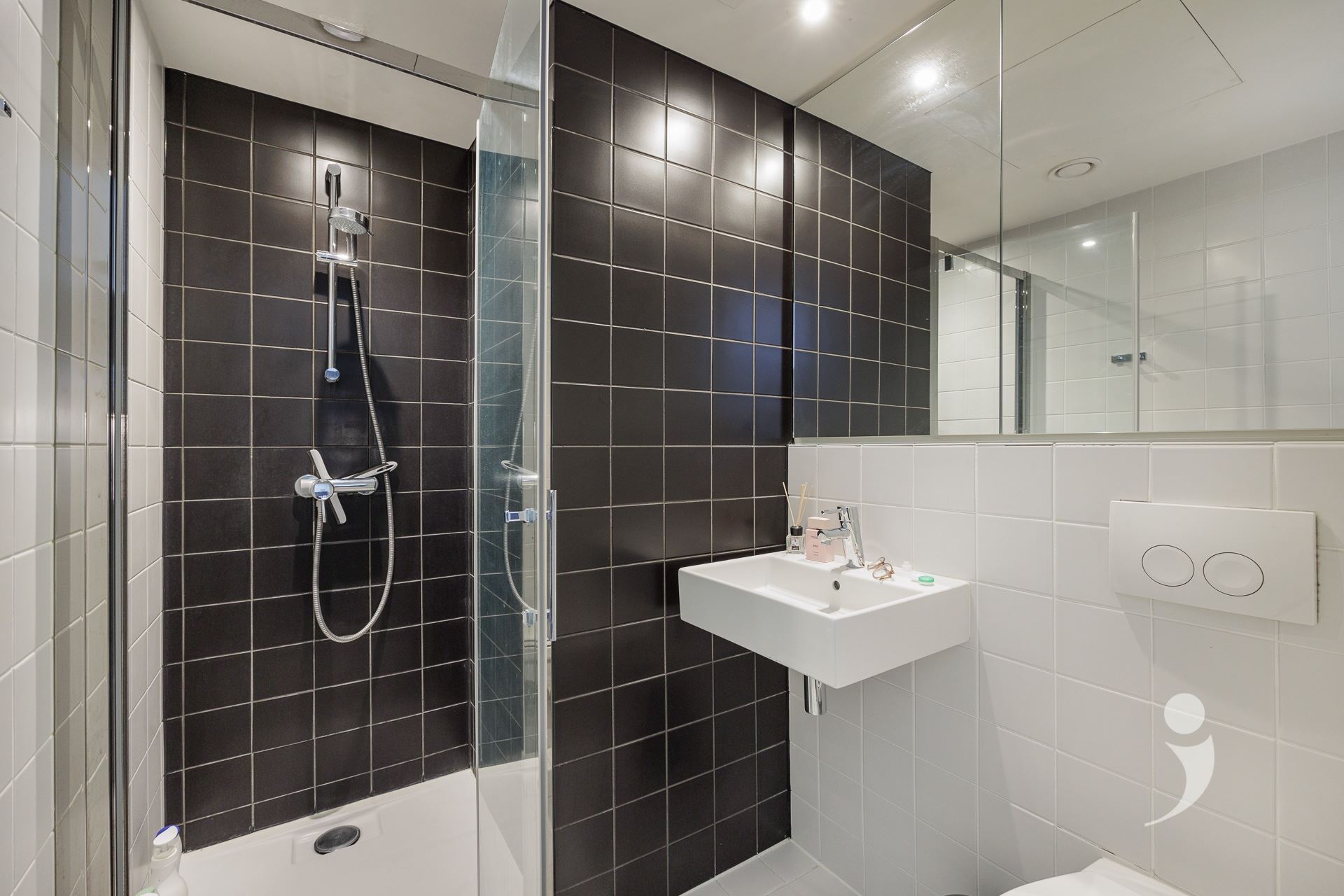 Dorm room for sale in LEUVEN