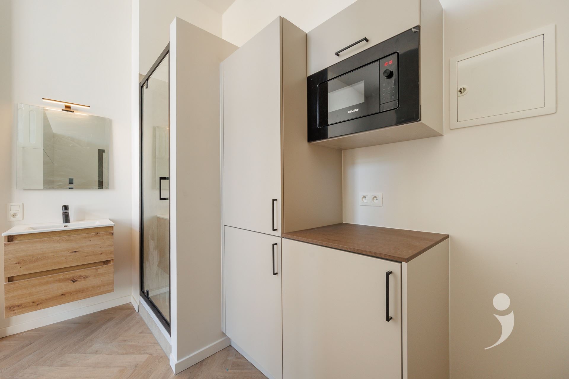 Dorm room for sale in LEUVEN