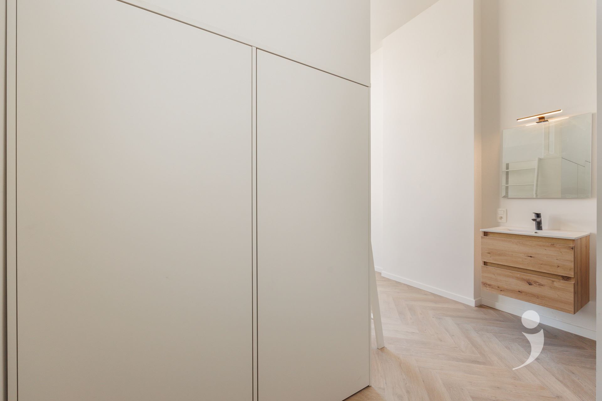 Dorm room for sale in LEUVEN