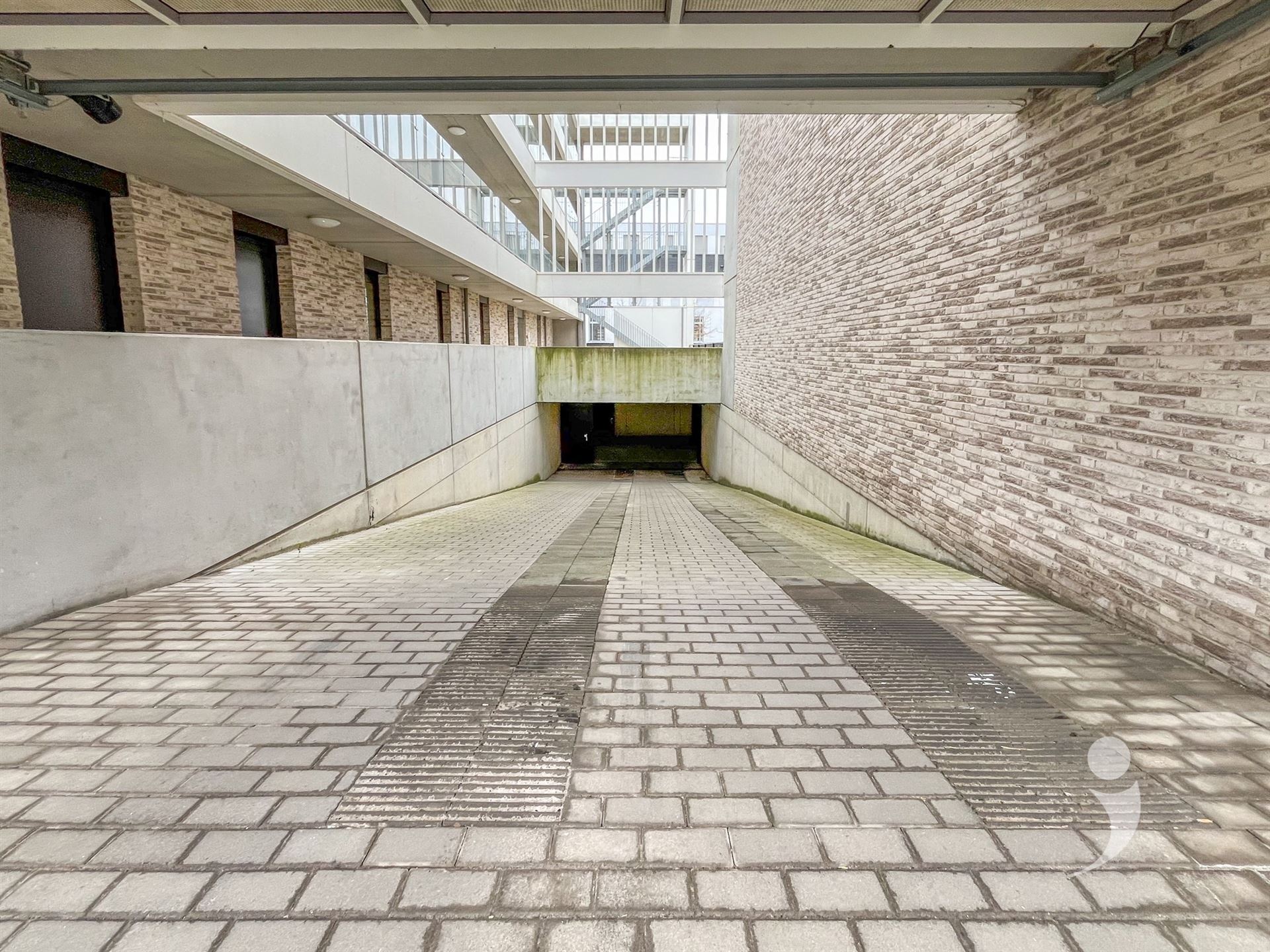 Garage / parking te koop in HERENT