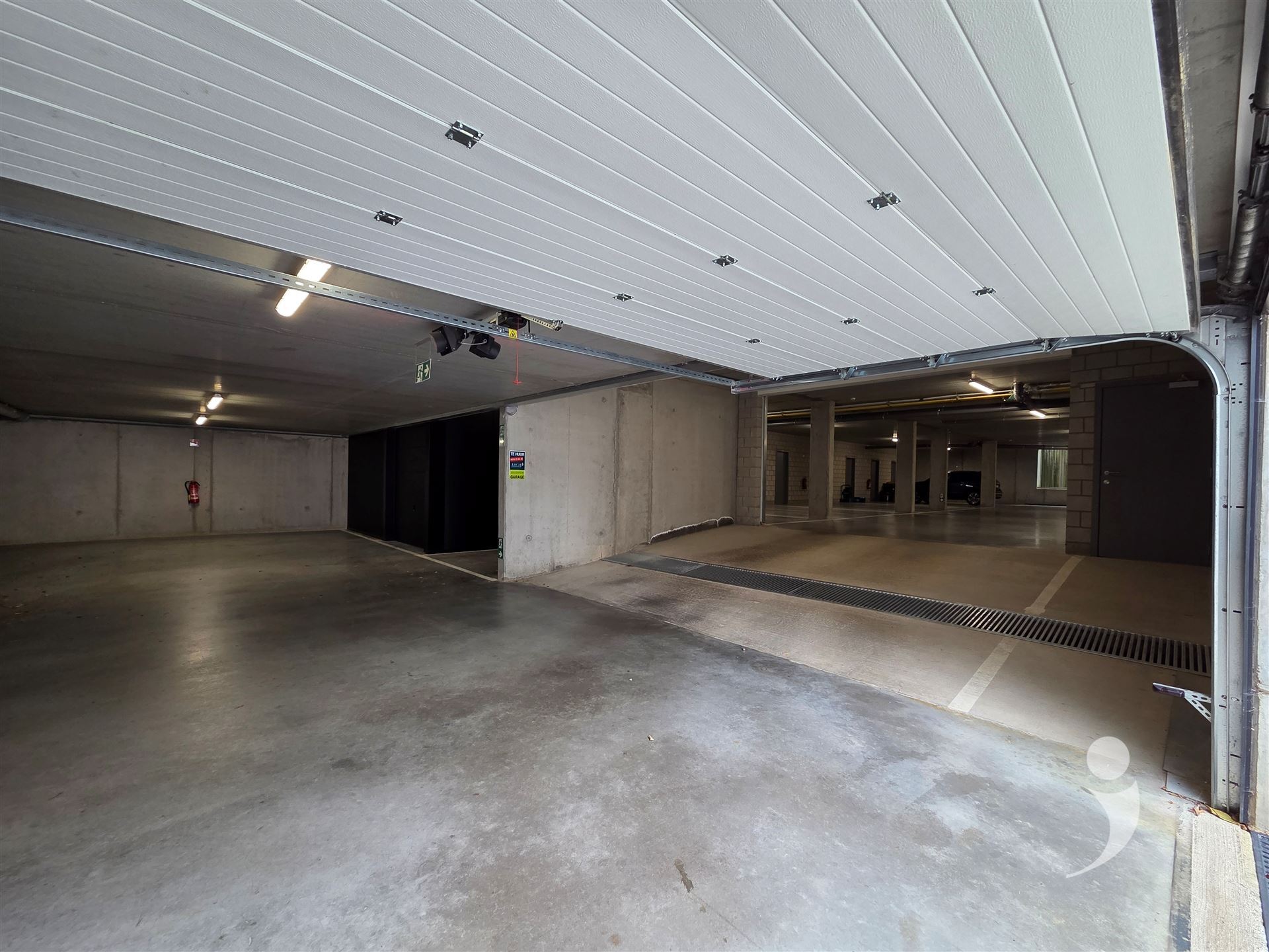 Garage/parking for rent in TIELT