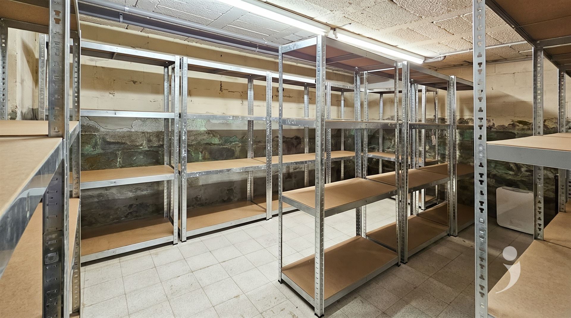 Commercieel te koop in KORTENBERG