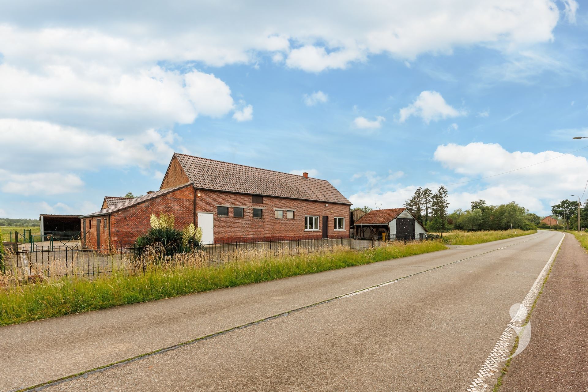 Huis te koop in RIJMENAM