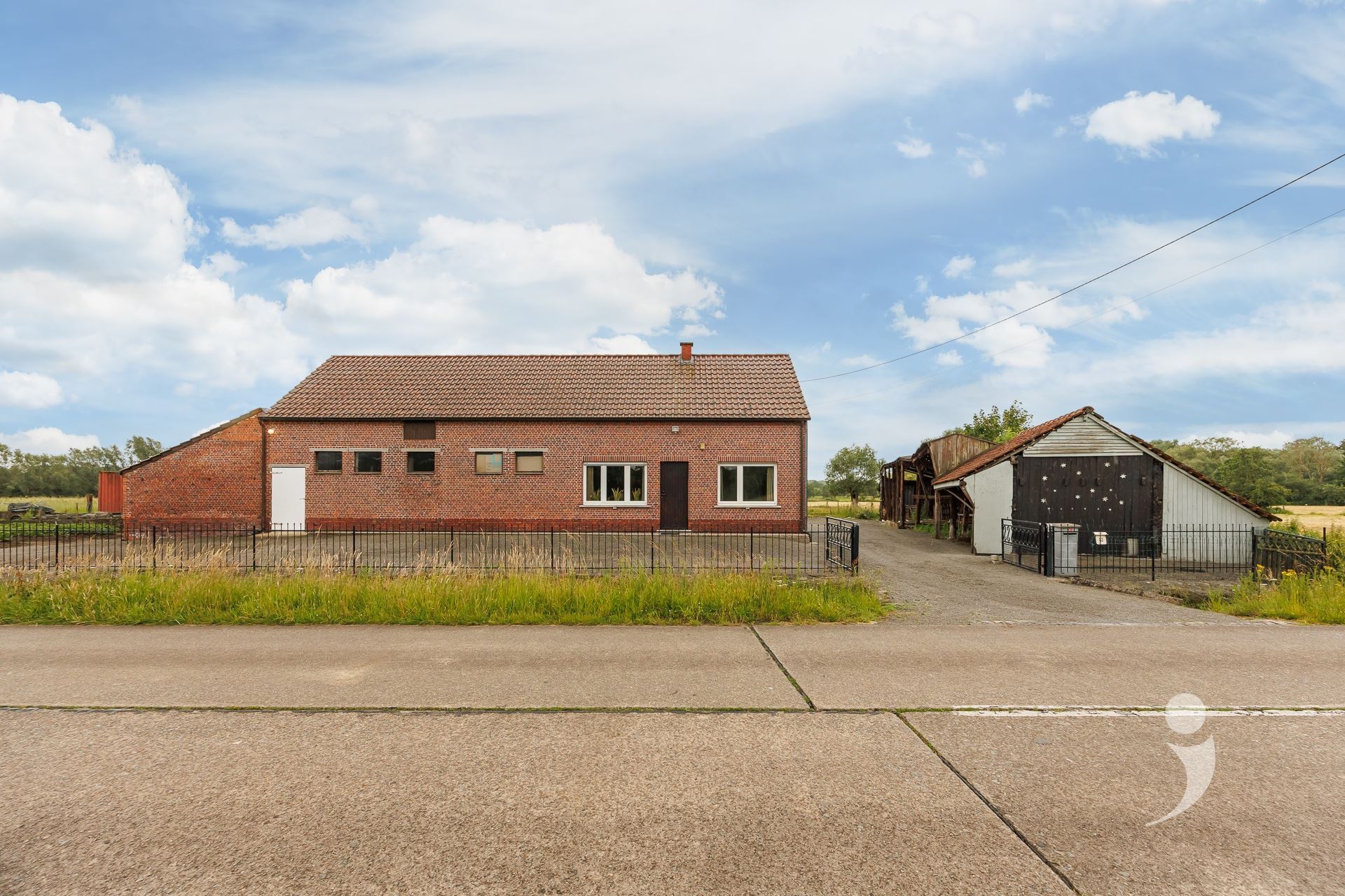Huis te koop in RIJMENAM