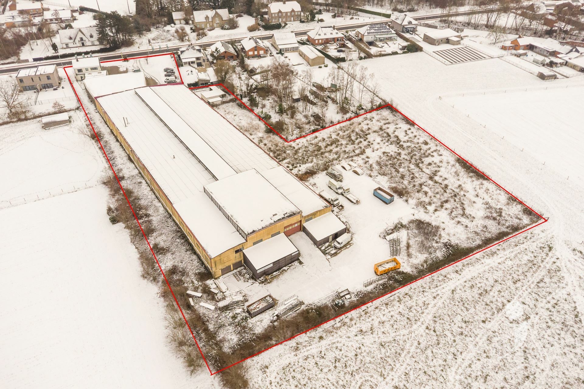 Industrieel gebouw te koop in SCHERPENHEUVEL-ZICHEM