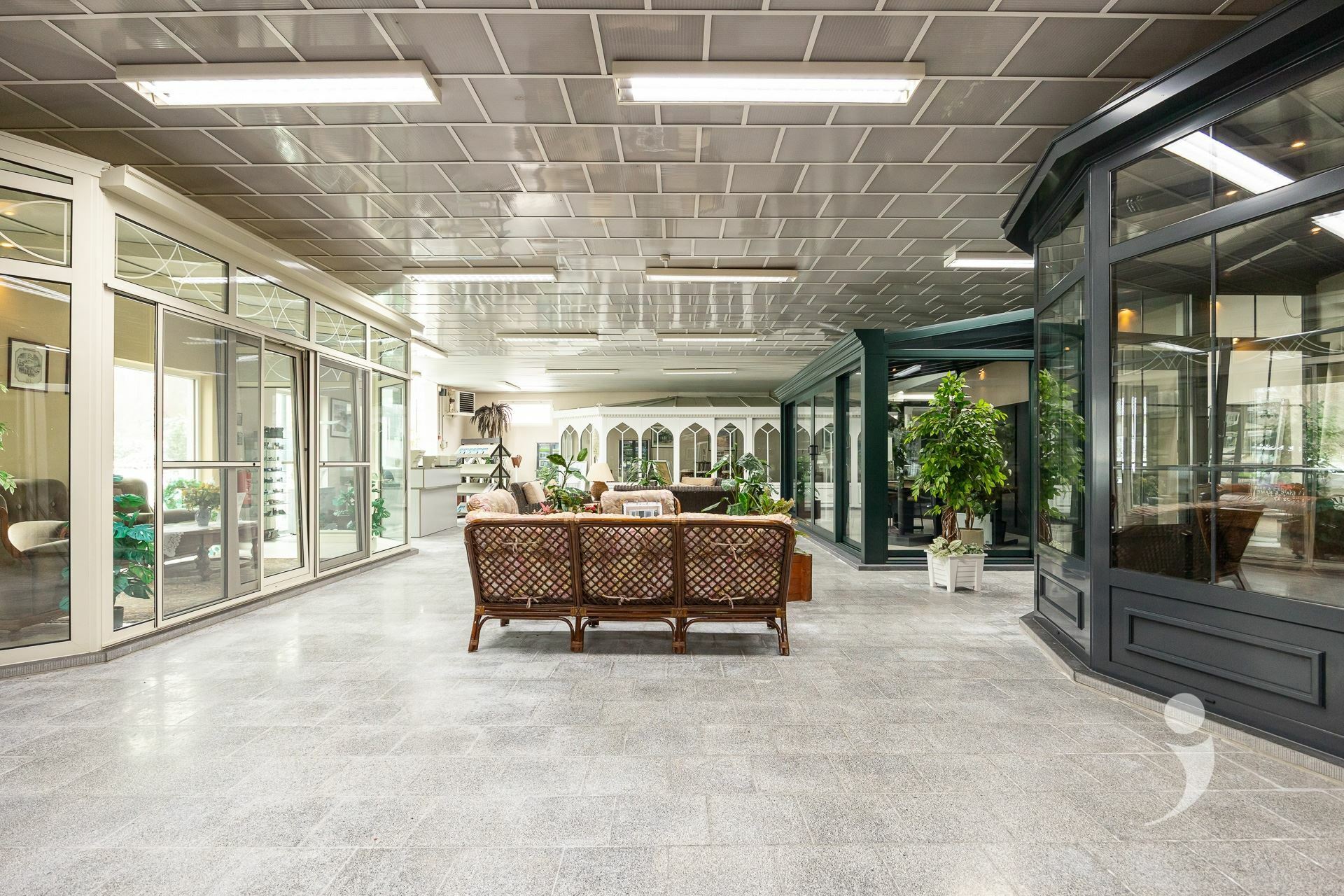 Industrieel gebouw te koop in SCHERPENHEUVEL-ZICHEM