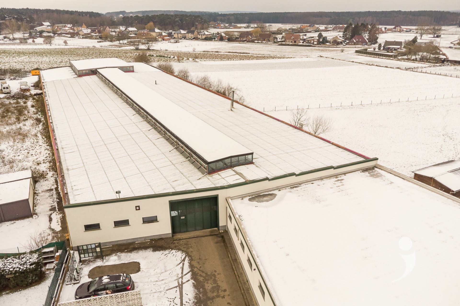 Industrieel gebouw te koop in SCHERPENHEUVEL-ZICHEM