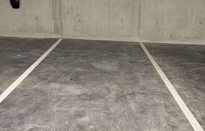 Binnenstaanplaats te huur in LEUVEN