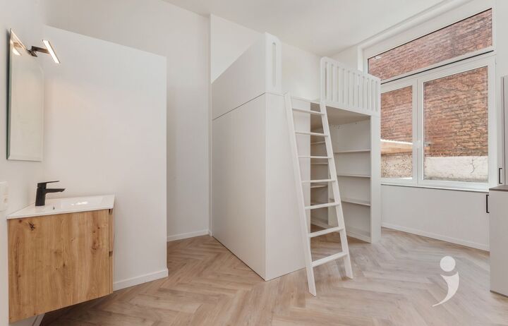 Dorm room for sale in LEUVEN
