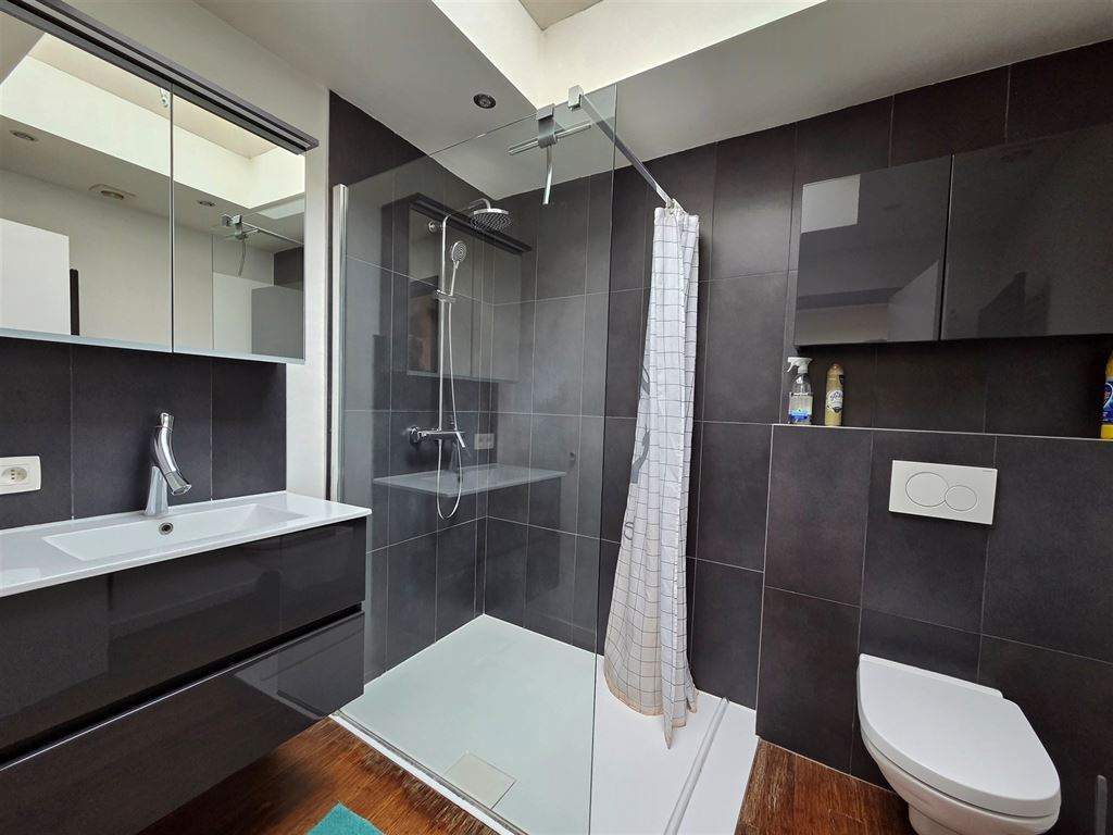 Villa/House/Farm for rent in DIEST