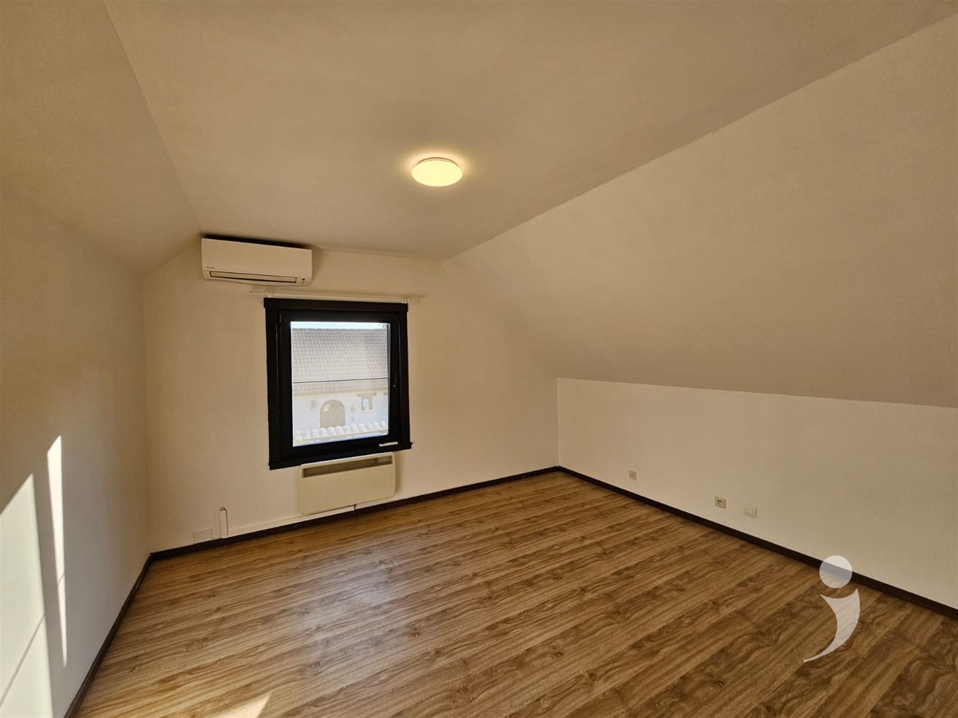 Villa/House/Farm for rent in HERENT