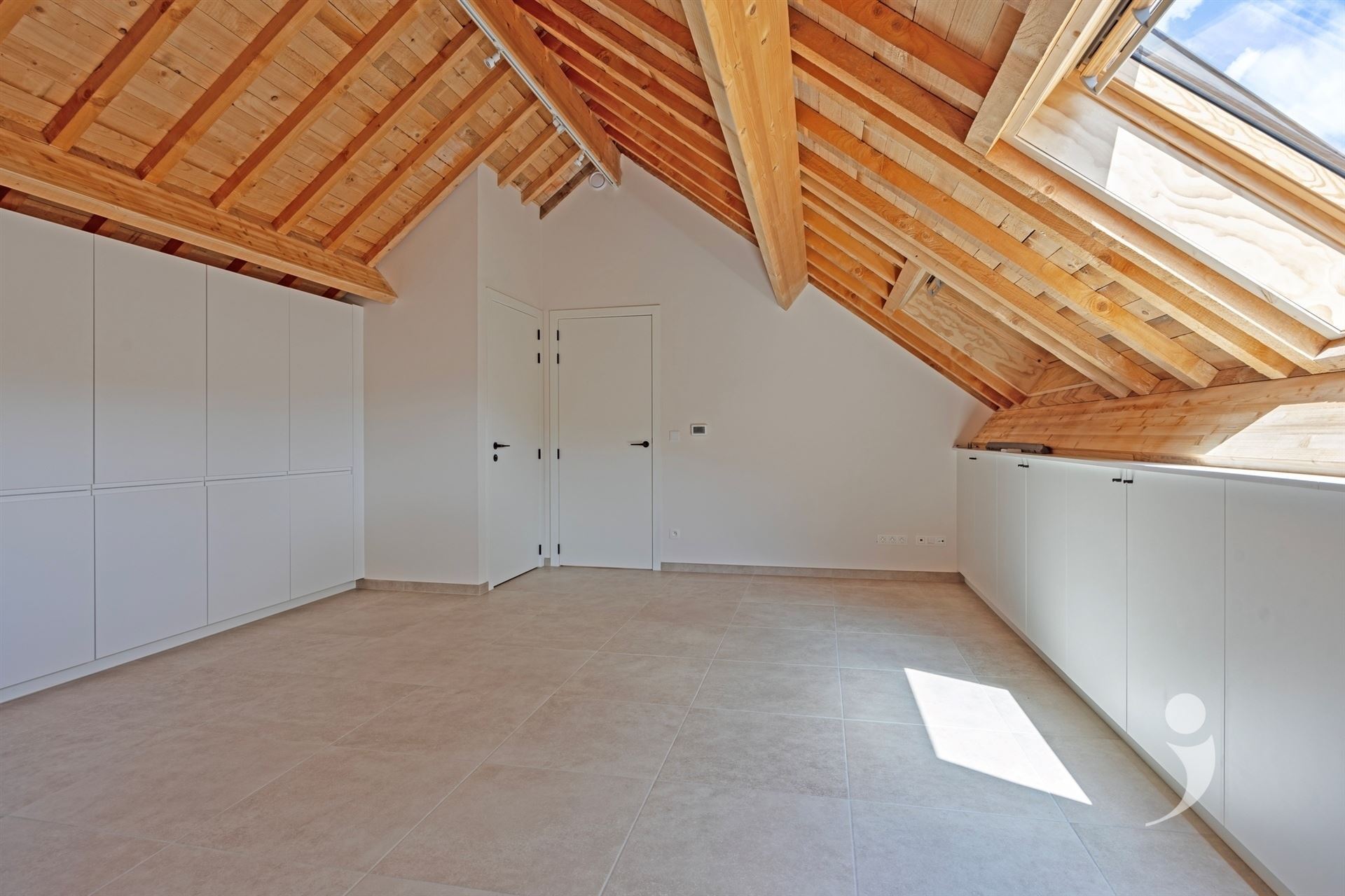 Villa/House/Farm for rent in HOLSBEEK