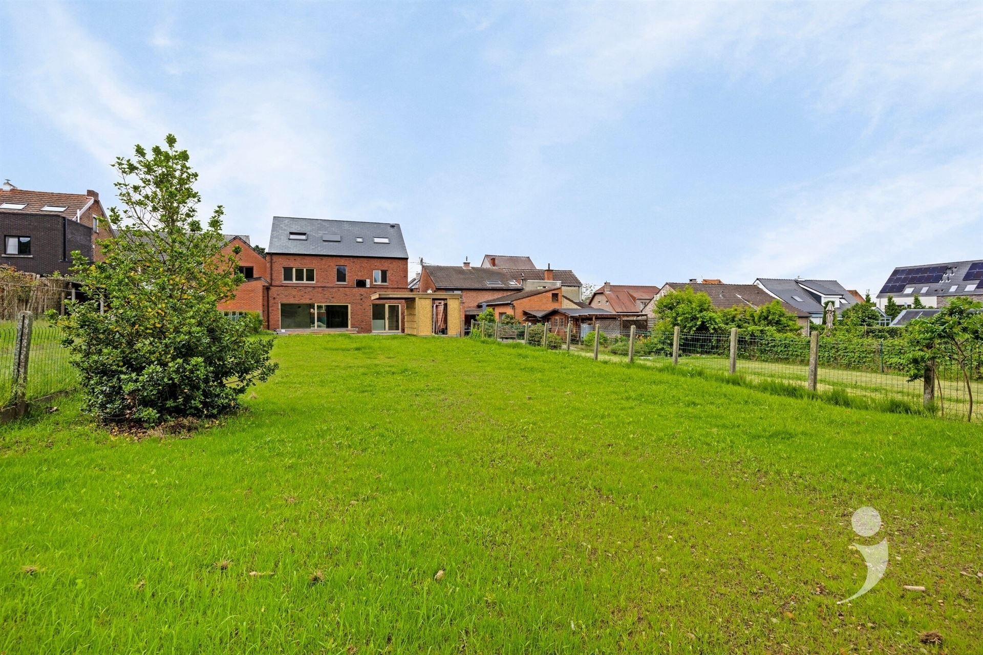 Villa/House/Farm for rent in HOLSBEEK