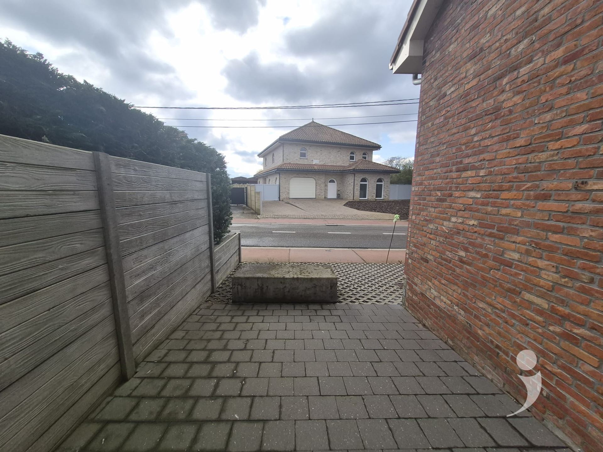 Villa/House/Farm for rent in TIELT