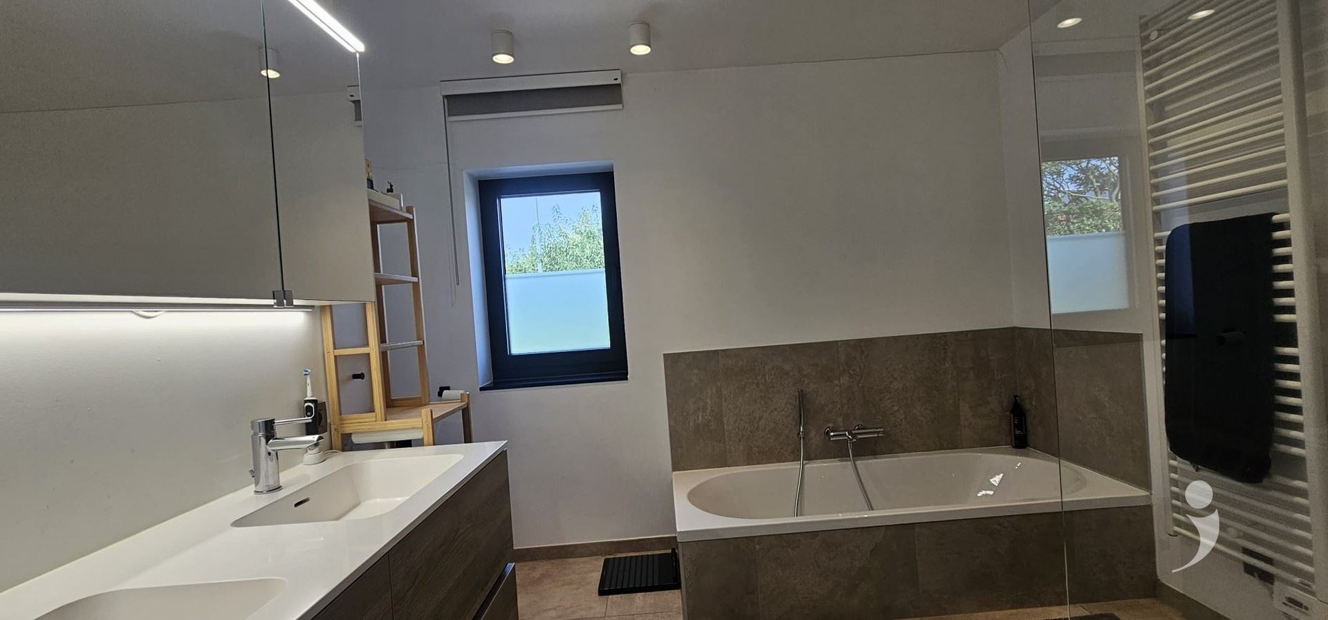 Villa/House/Farm for rent in VERTRIJK