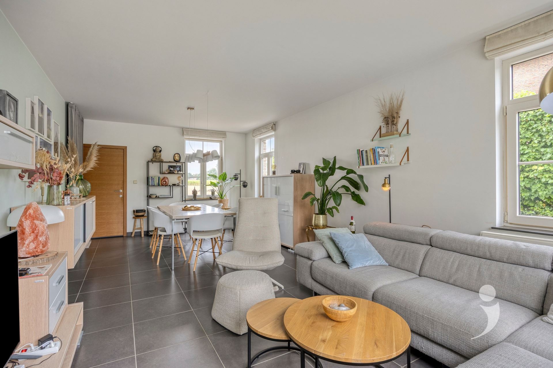 Villa/House/Farm for sale in BUDINGEN