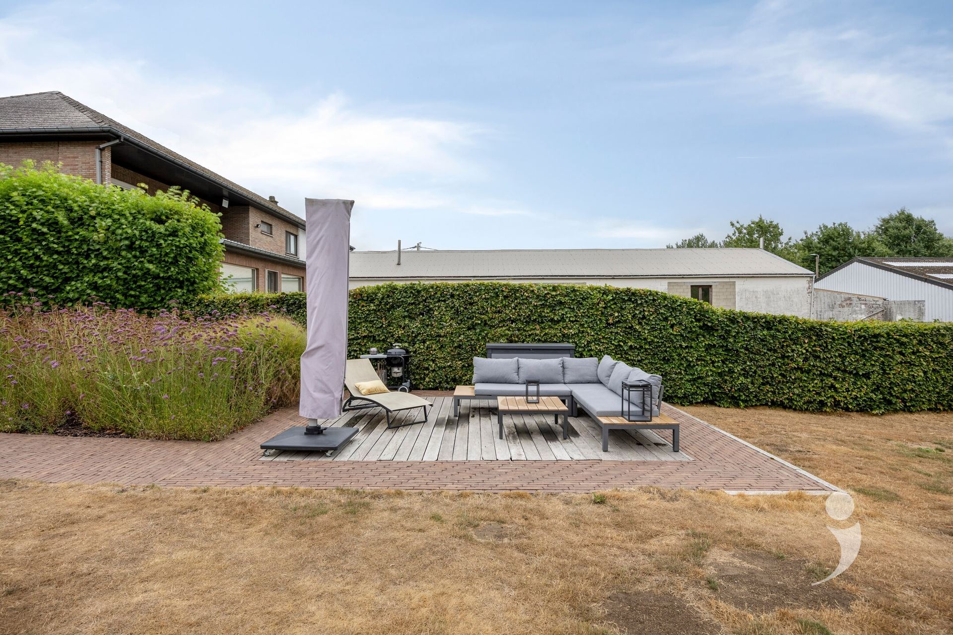Villa/House/Farm for sale in BUDINGEN