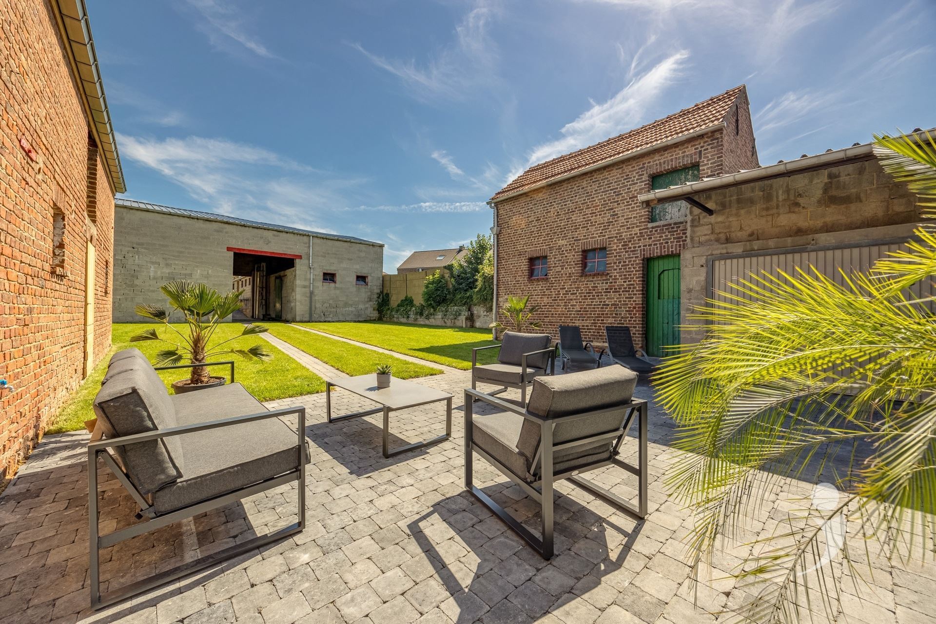 Villa/House/Farm for sale in KUMTICH