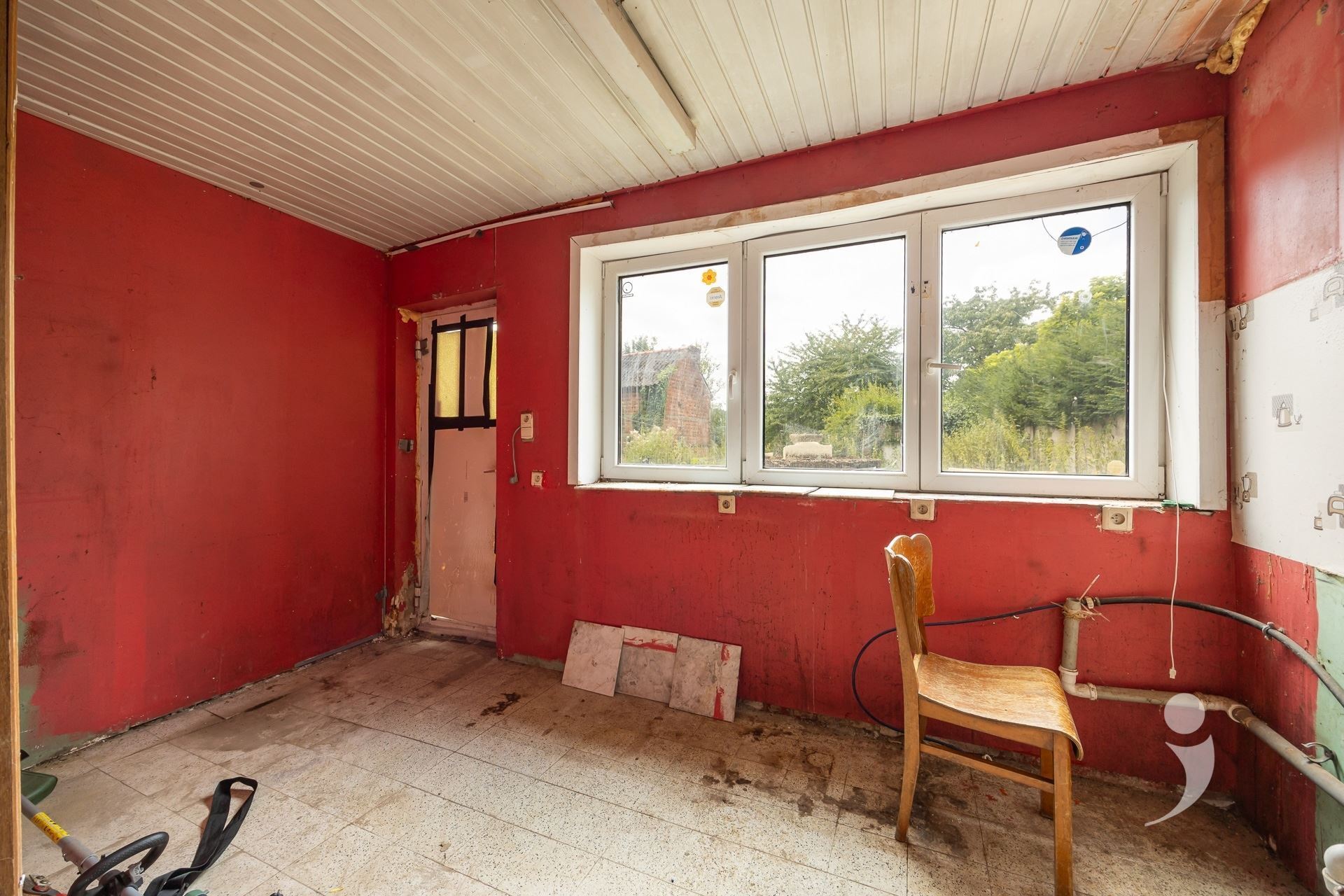 Villa/House/Farm for sale in LOVENJOEL