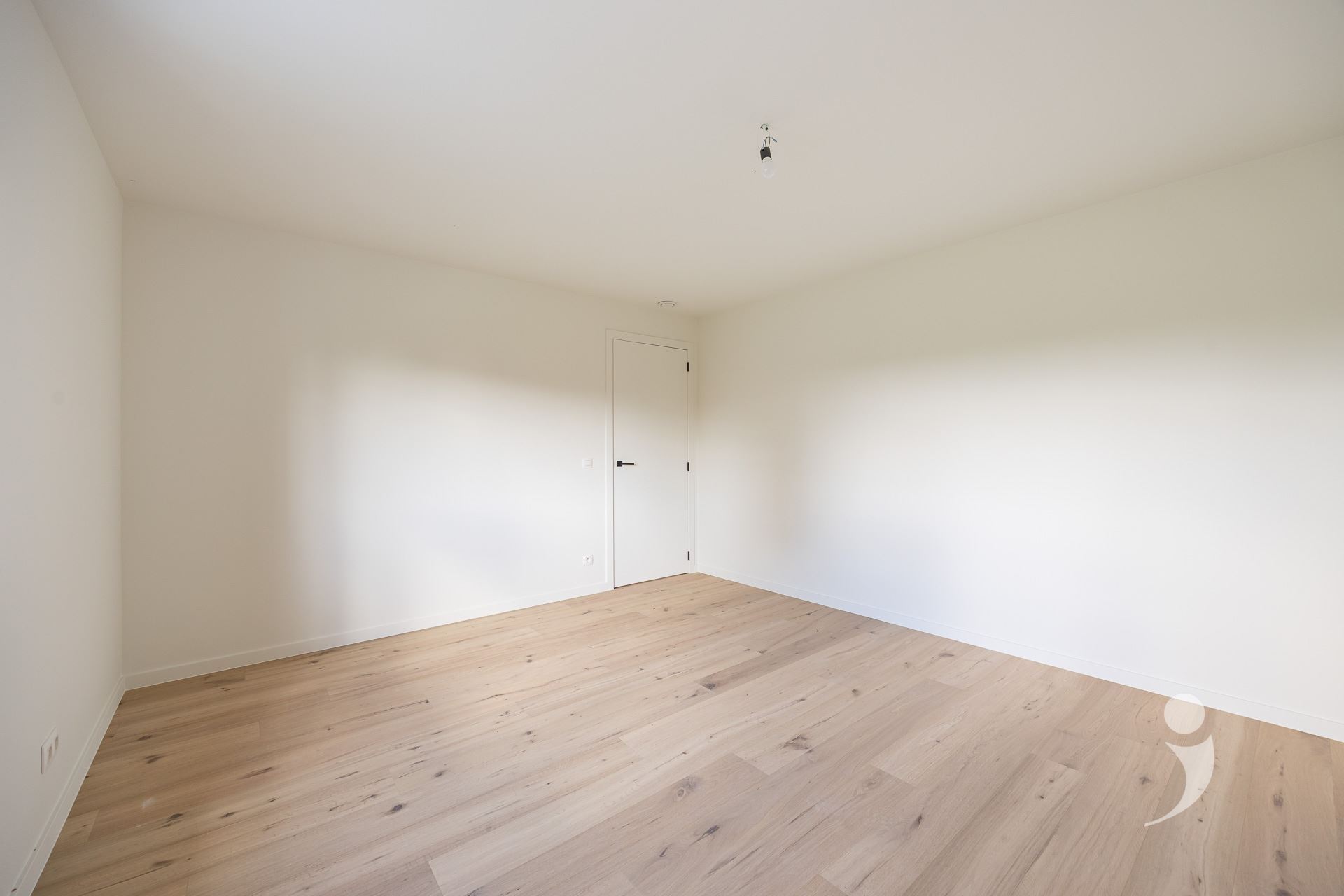 Villa/House/Farm for sale in RAMSEL