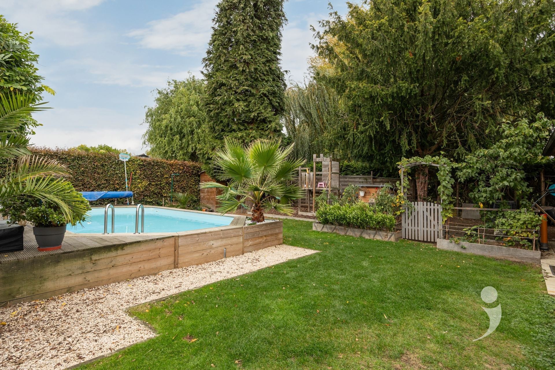 Villa/House/Farm for sale in STEENOKKERZEEL