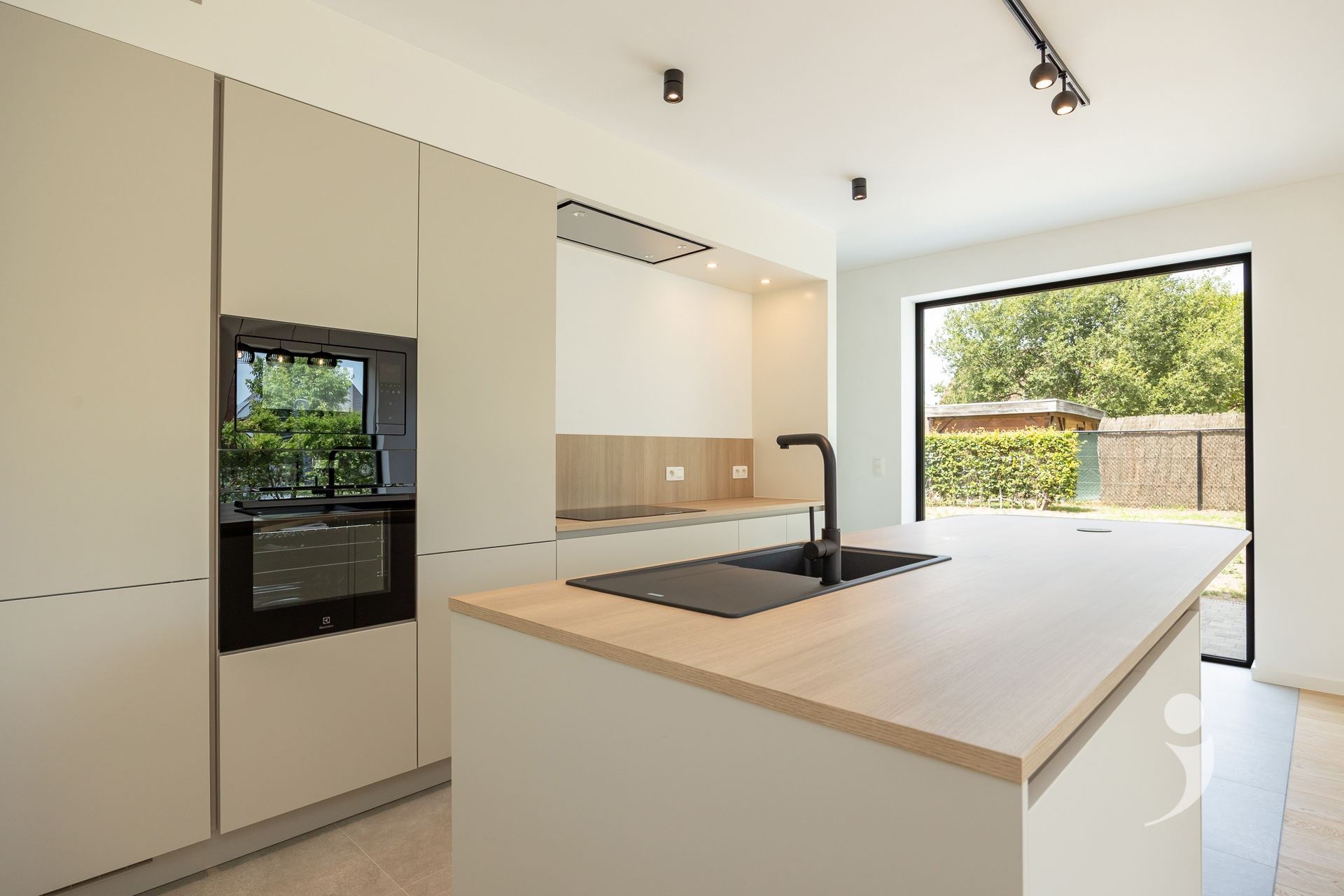 Villa/House/Farm for sale in WERCHTER